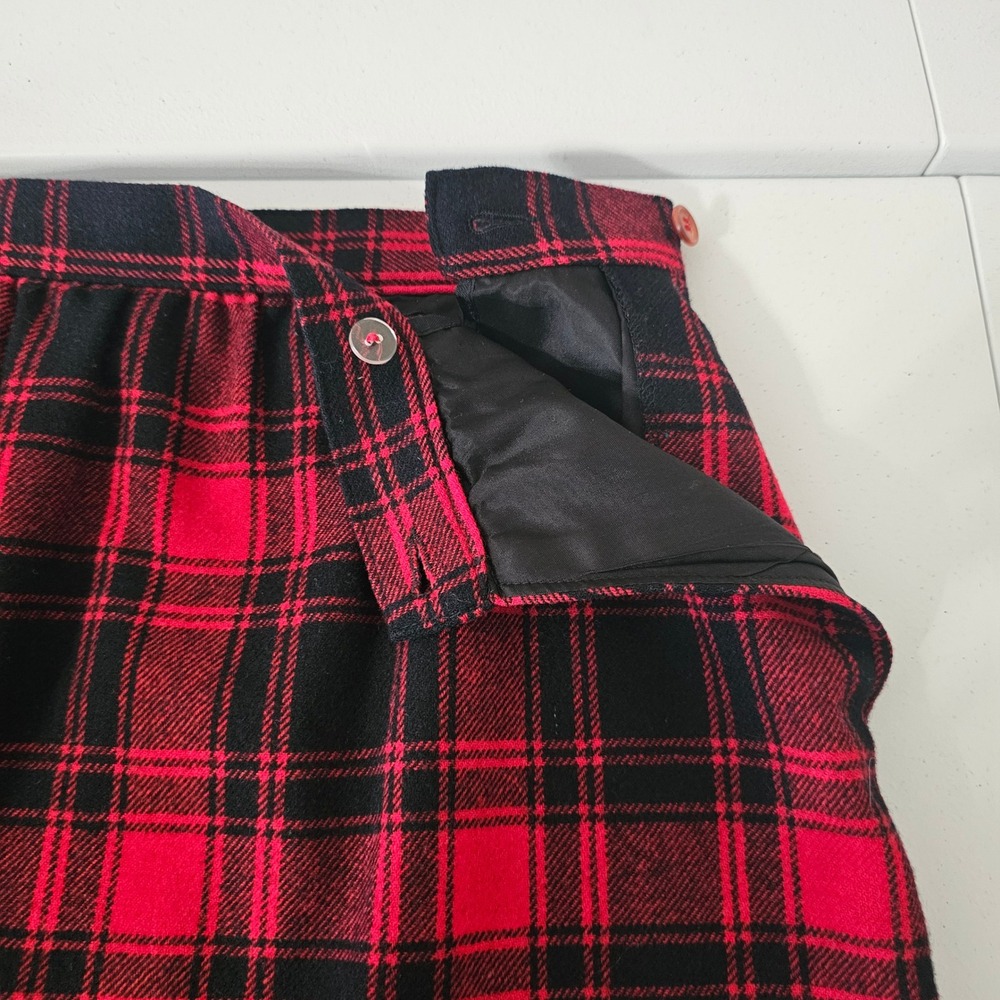 Vintage 70s Pendleton Wool Skirt 10 Red Black Plaid Tartan Midi USA Heritage - Picture 8 of 11